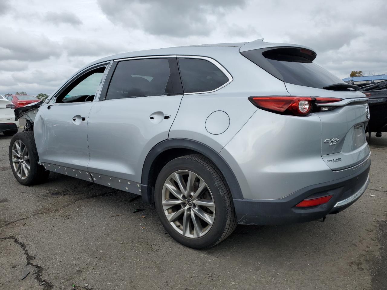 JM3TCBDYXH0135036 2017 MAZDA CX-9 - Image 2