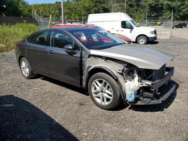 Sedans FORD FUSION 2016 Szary
