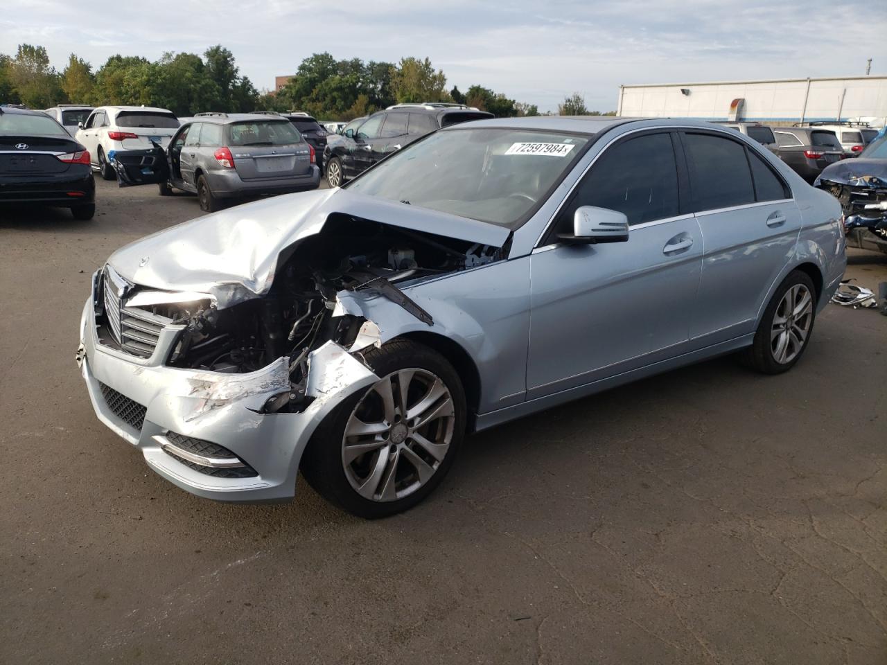 VIN WDDGF8AB9DR261355 2013 MERCEDES-BENZ C-CLASS no.1