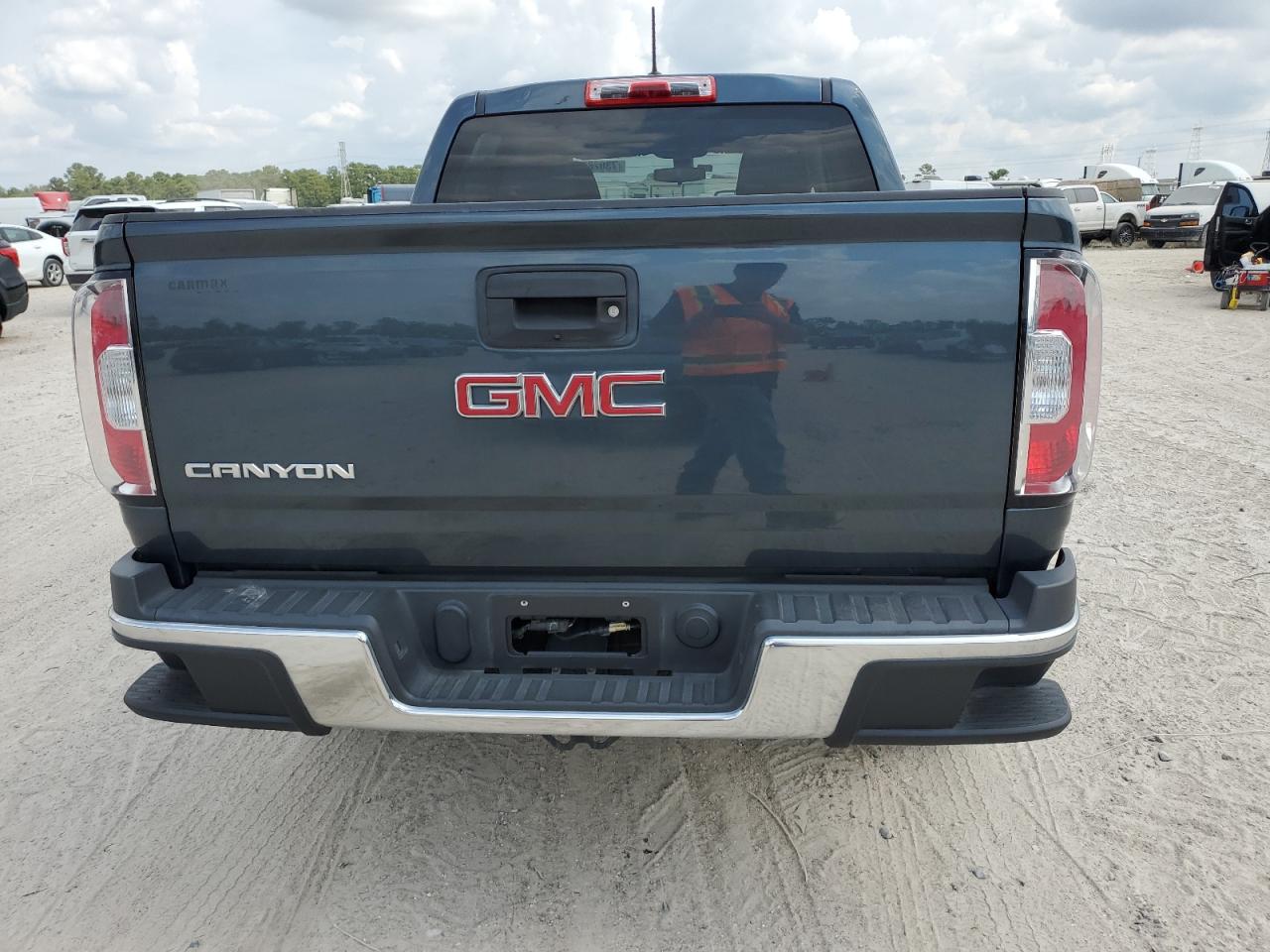 1GTG5BEA5L1111395 2020 GMC Canyon