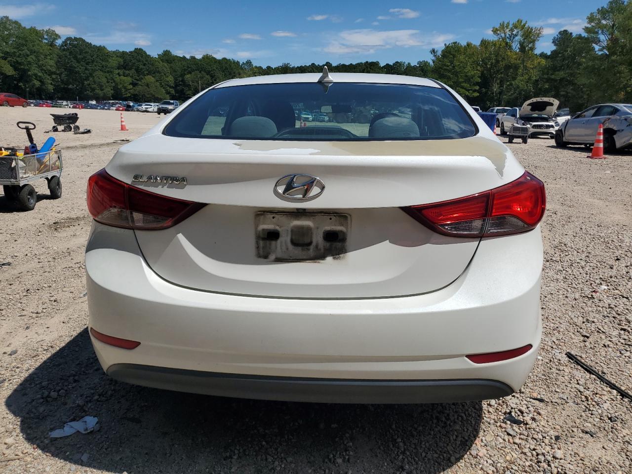 2015 Hyundai Elantra Se VIN: 5NPDH4AE3FH553099 Lot: 70065494