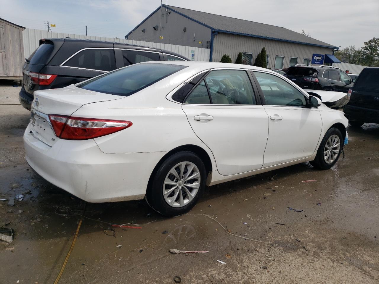 VIN 4T1BF1FK6HU296986 2017 TOYOTA CAMRY no.3