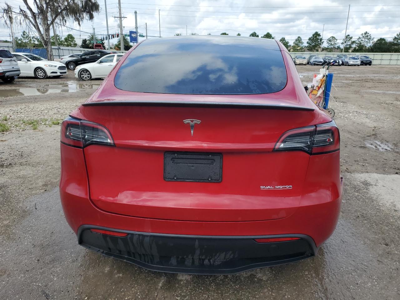 7SAYGDEF1PF853301 2023 Tesla Model Y