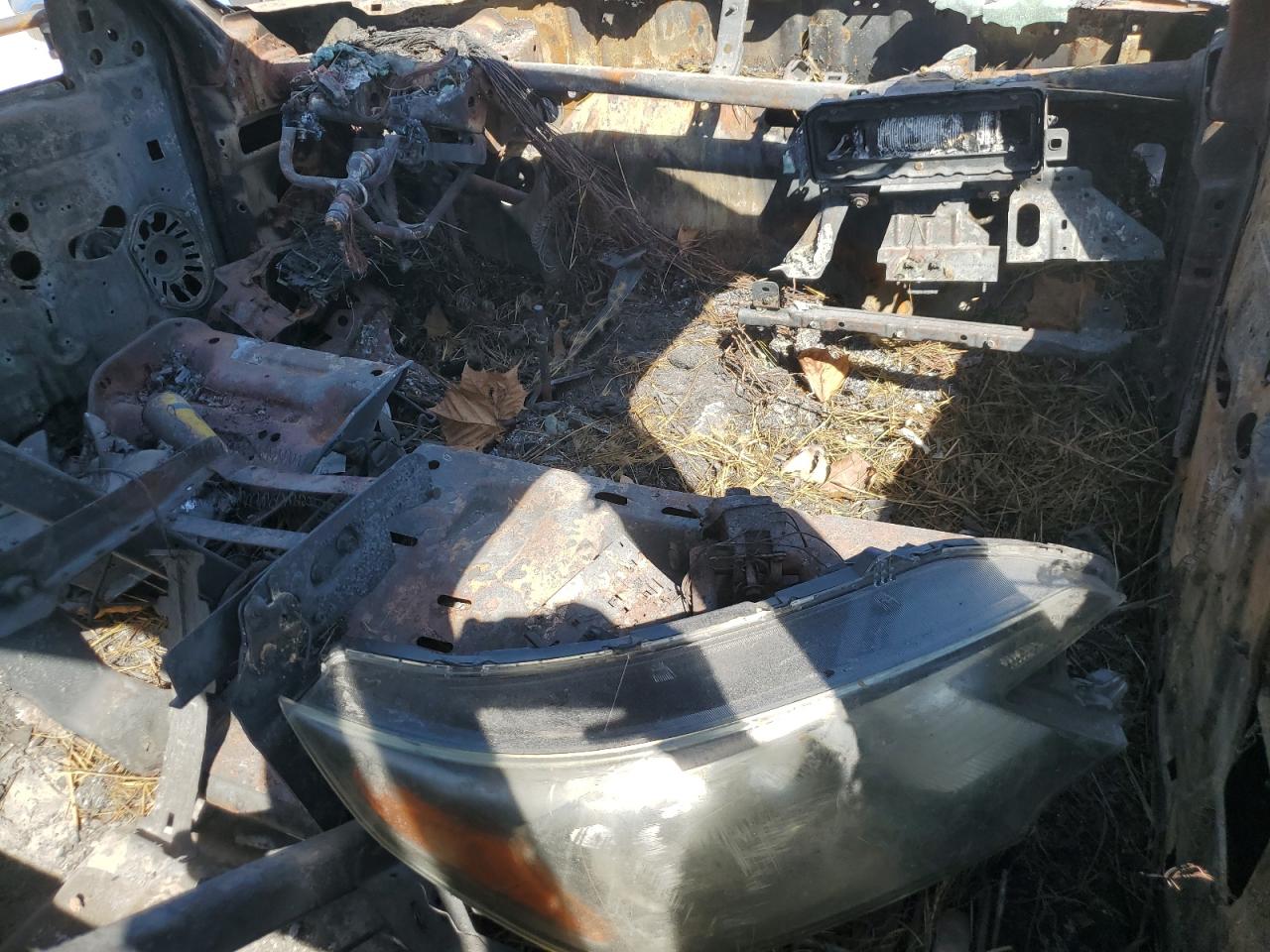 2004 Ford F-150 Heritage Classic VIN: 2FTRX18W04CA81128 Lot: 71751954