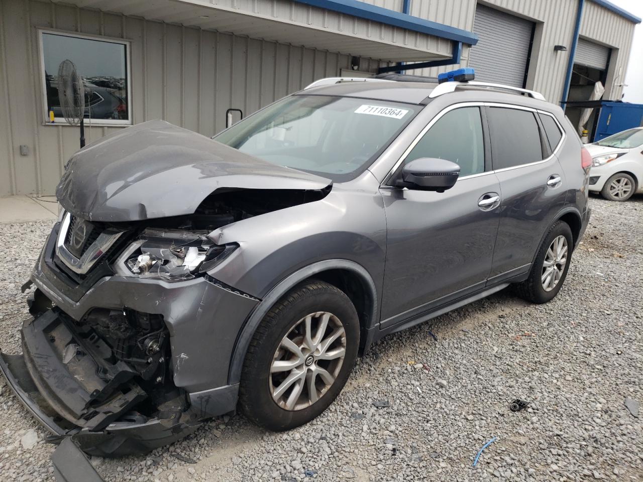 2017 NISSAN ROGUE