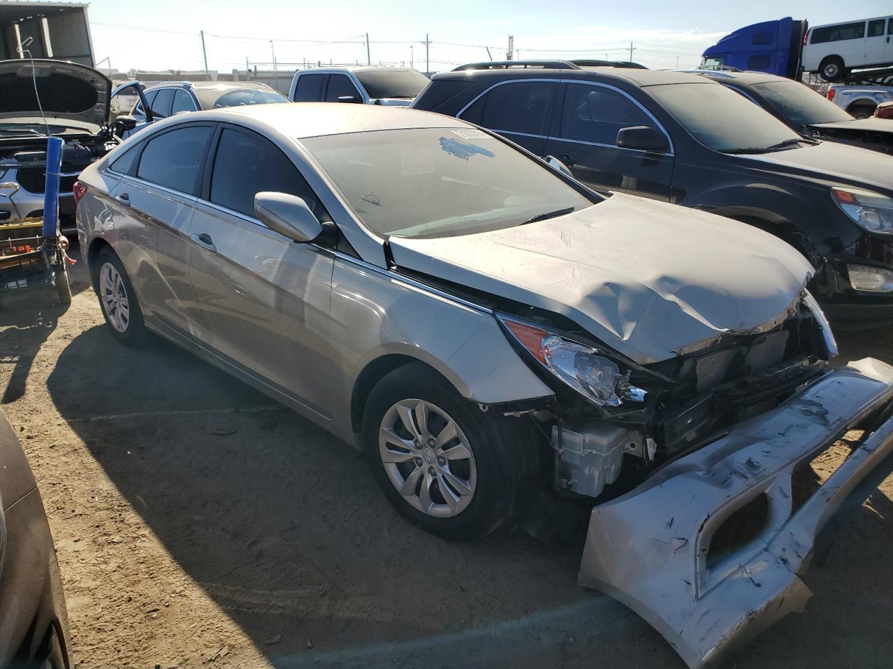 2011 Hyundai Sonata - Image 4