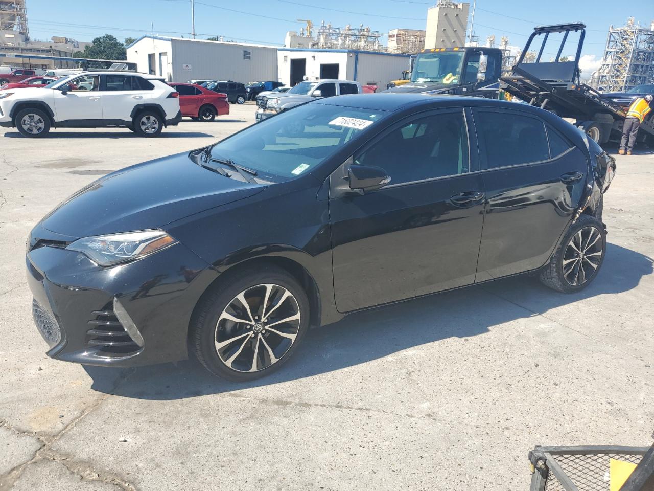 5YFBURHE9HP574194 2017 TOYOTA COROLLA - Image 1