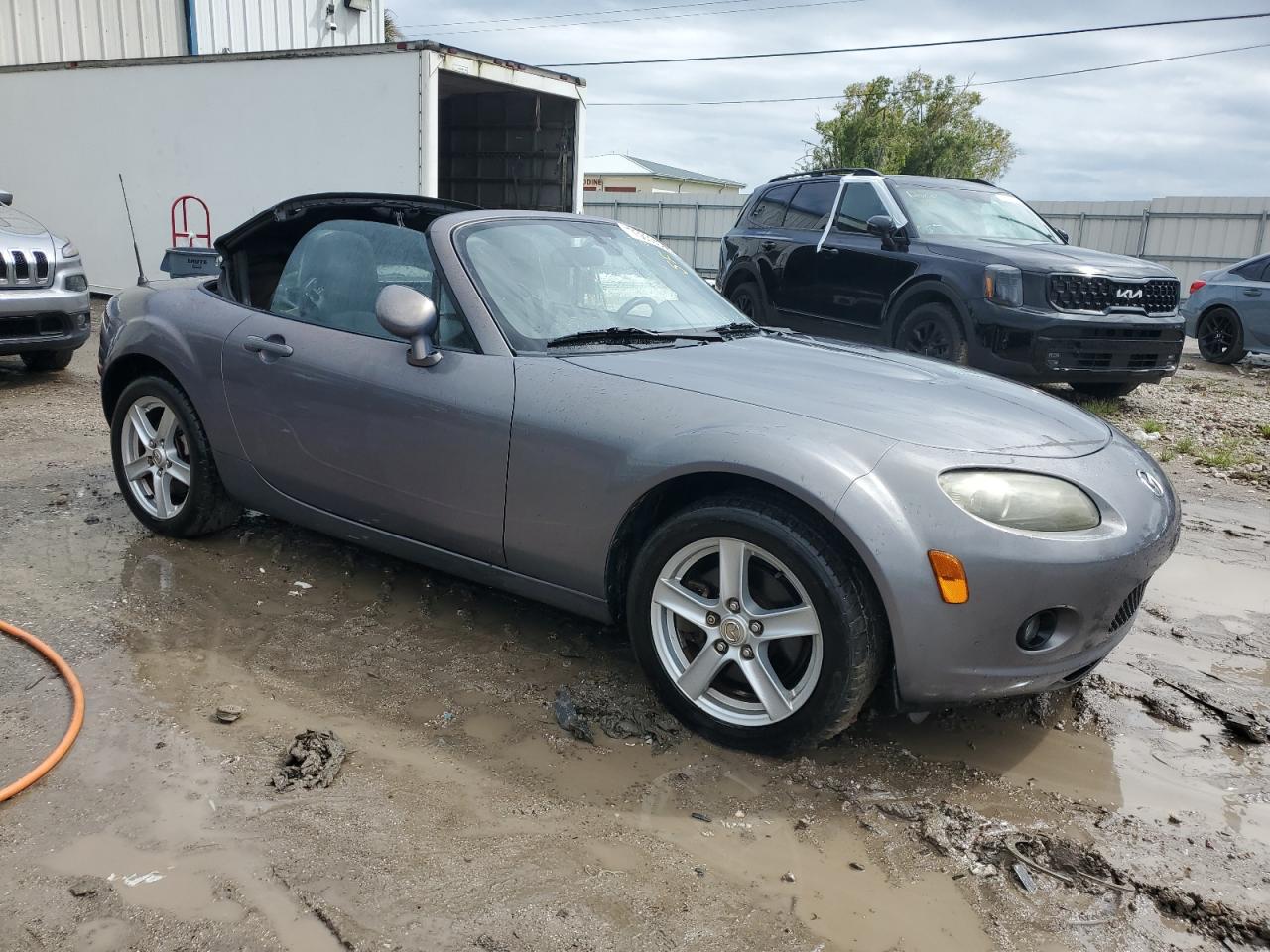 2006 Mazda Mx-5 Miata VIN: JM1NC25F760117640 Lot: 73639524