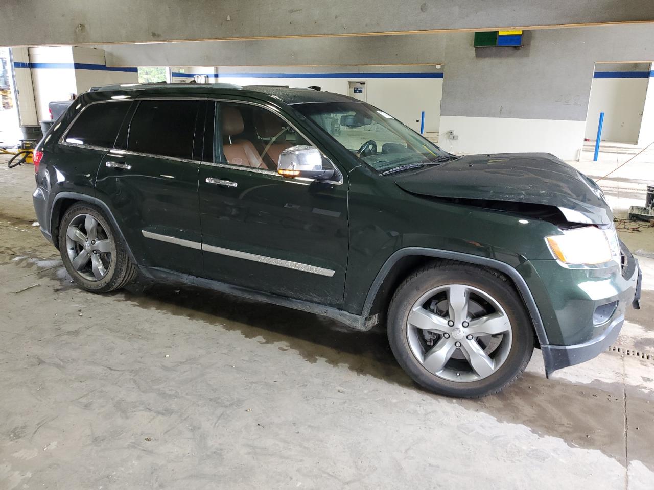2011 Jeep Grand Cherokee - Image 4