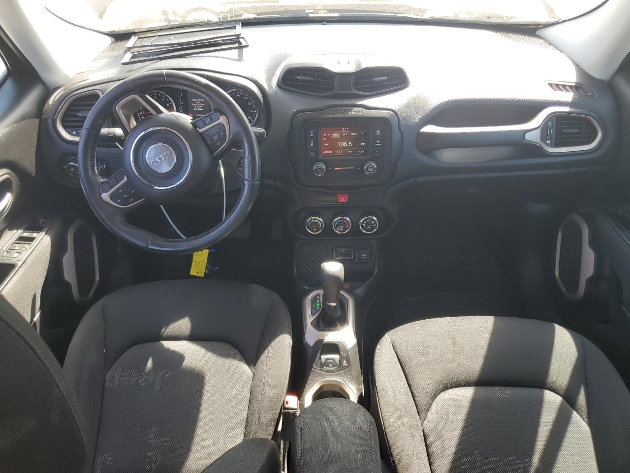 ZACCJABT2GPE34903 2016 Jeep Renegade Latitude