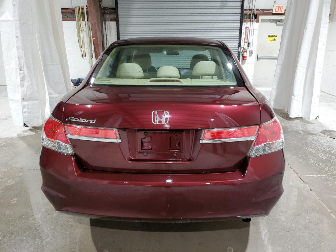 2011 Honda Accord Lx VIN: 1HGCP2E39BA086107 Lot: 69899014