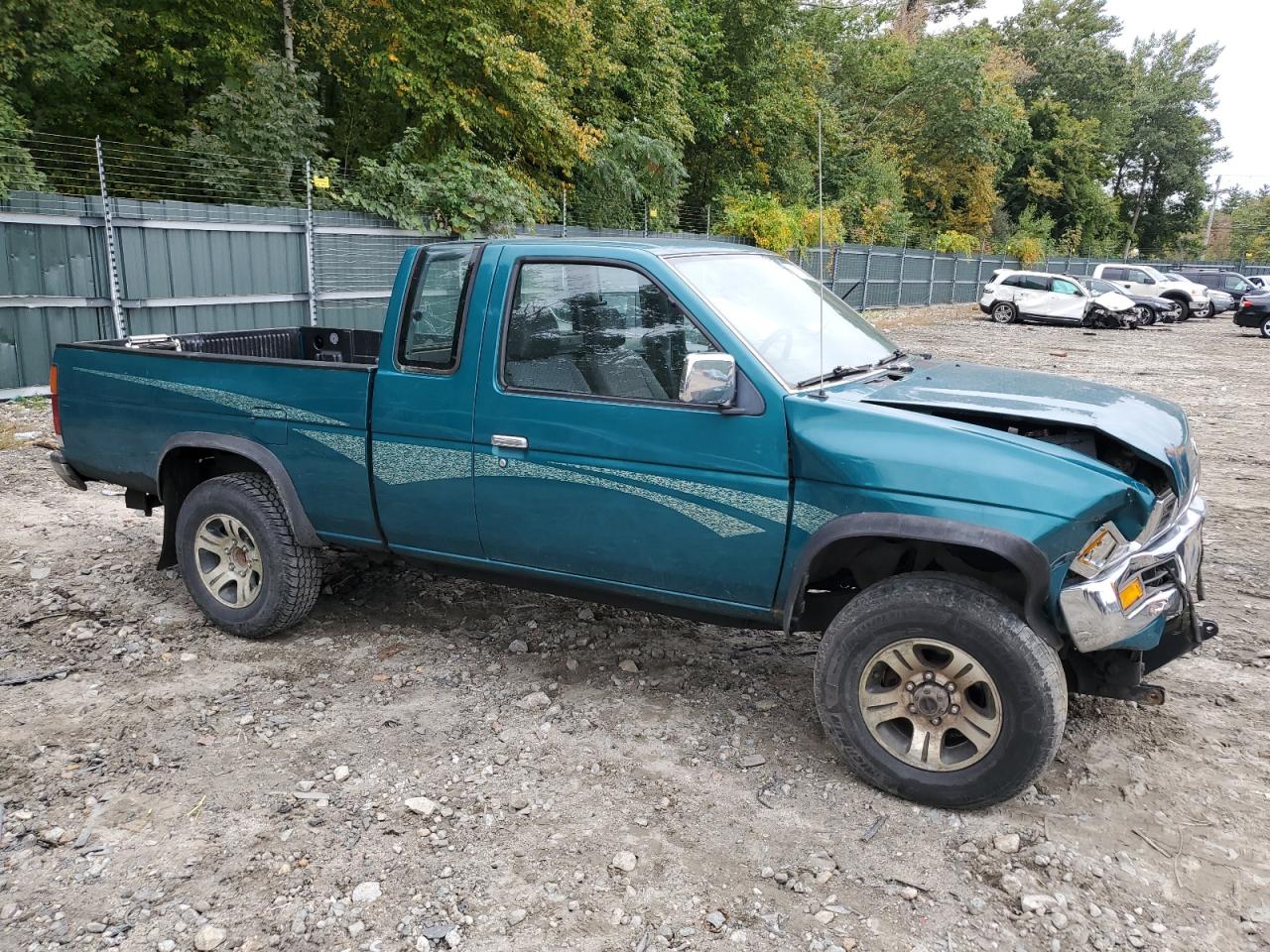 1997 Nissan Titan - Image 4