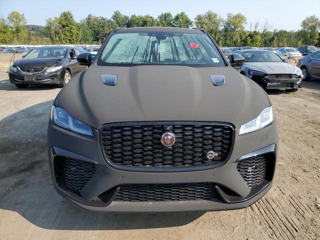 SADCZ2EE5NA693527 Jaguar F-Pace SVR 5