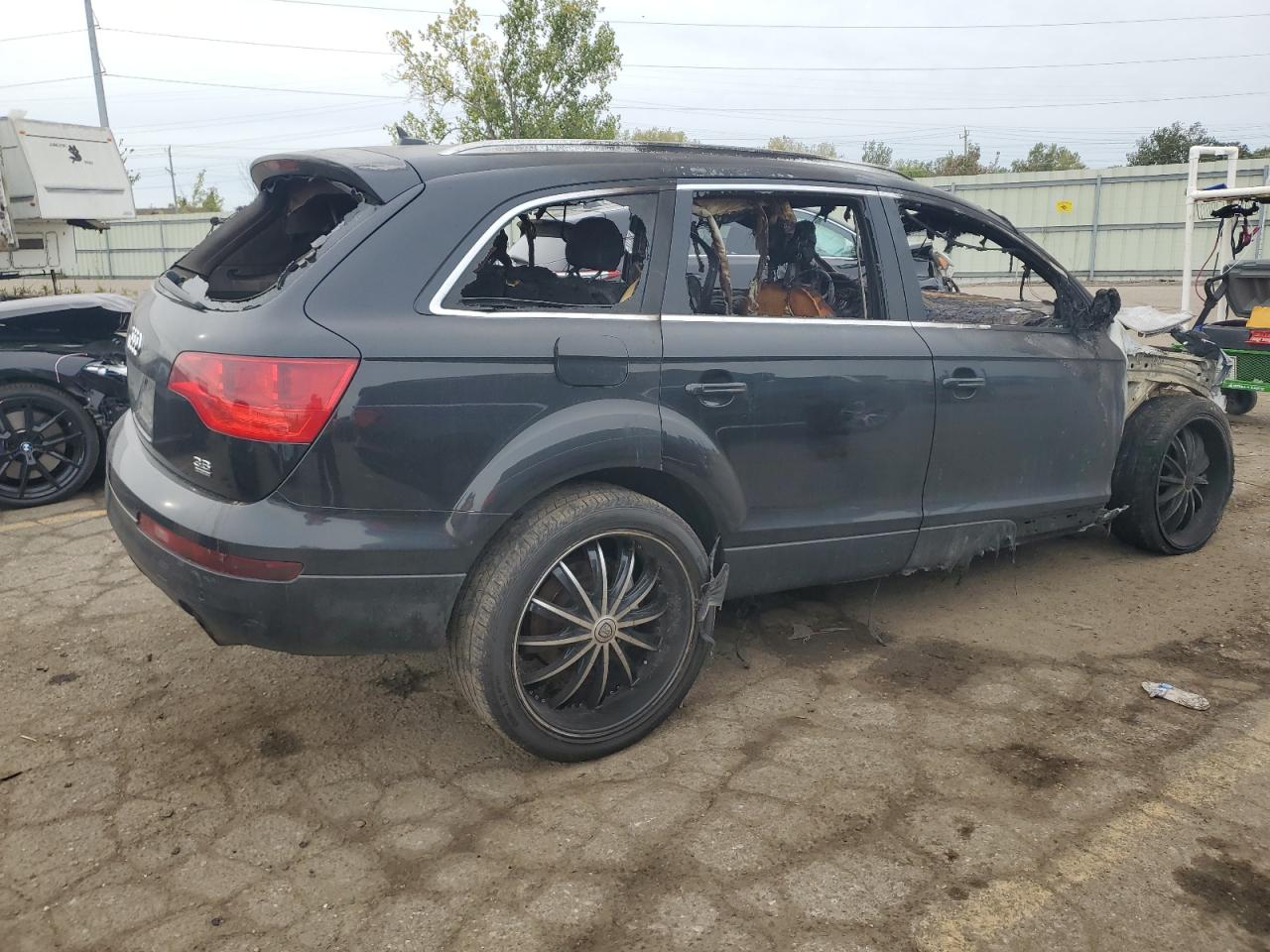 2008 Audi Q7 - Image 3