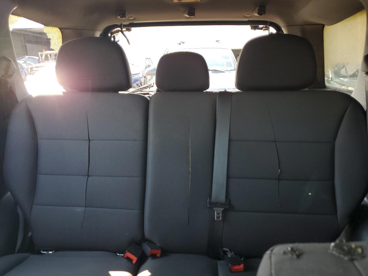 2011 Ford Escape - Image 10