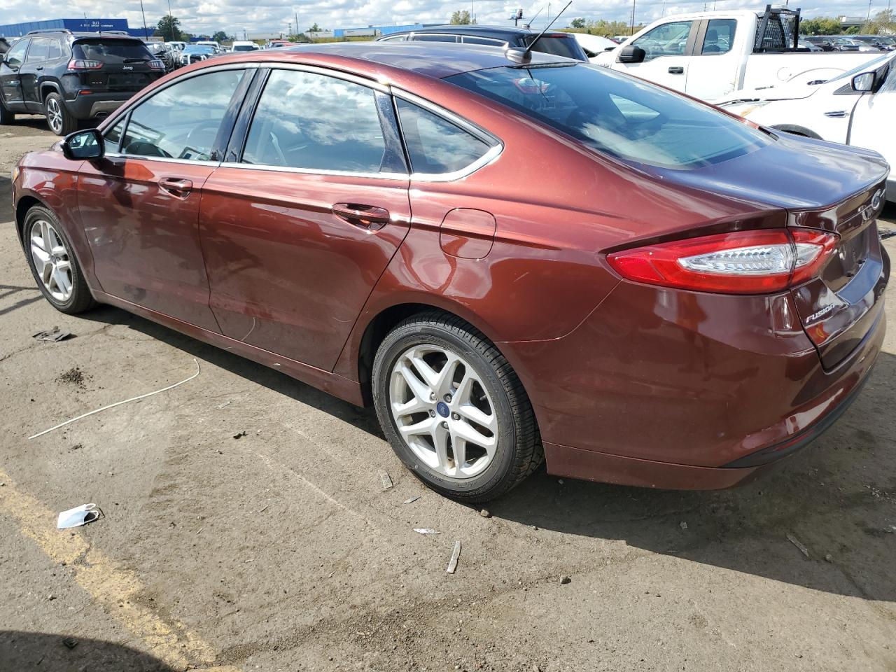 3FA6P0H7XGR300264 2016 FORD FUSION - Image 2