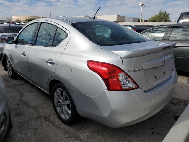  NISSAN VERSA 2014 Сріблястий