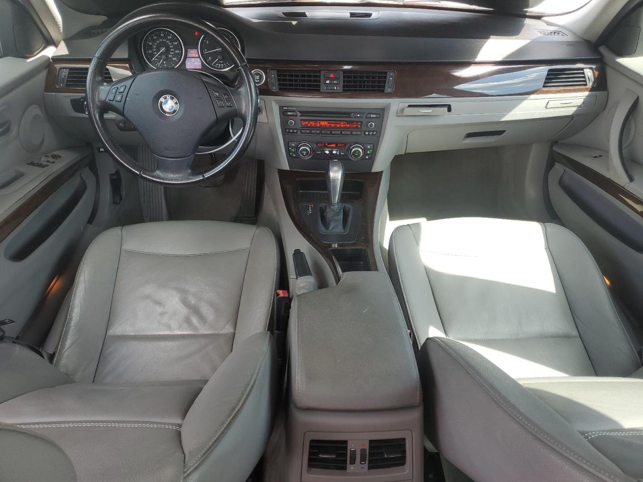 WBAPH7G53BNN03512 2011 BMW 328 I