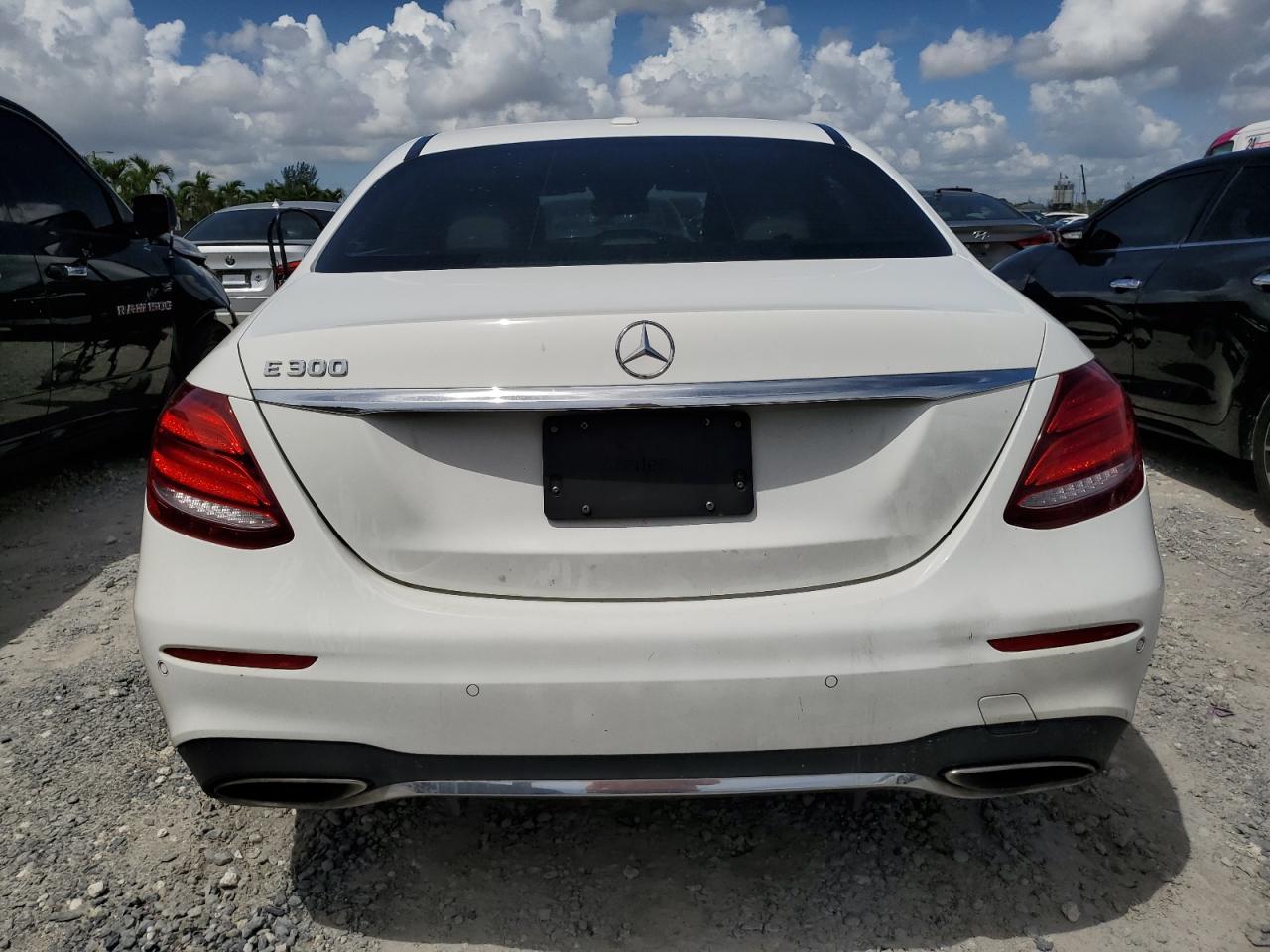 2018 Mercedes-Benz E 300 VIN: WDDZF4JB4JA456954 Lot: 69276474