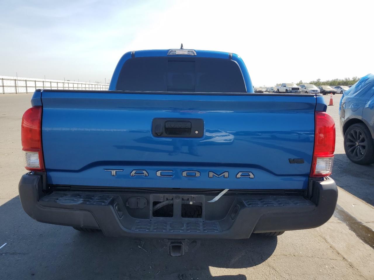 5TFAZ5CN6HX037295 2017 Toyota Tacoma Double Cab