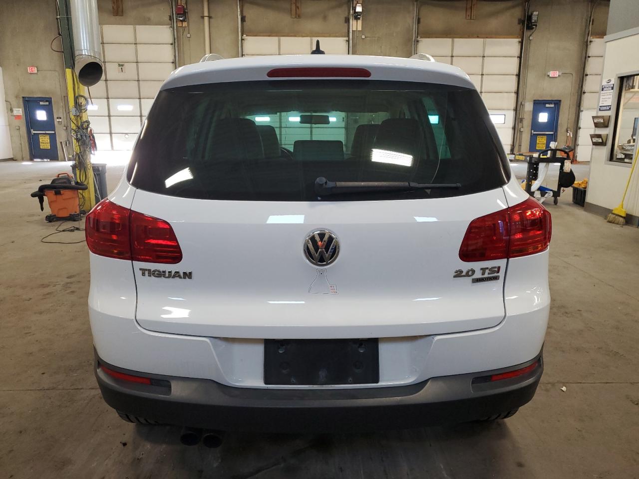 WVGBV3AX2EW529117 2014 Volkswagen Tiguan S