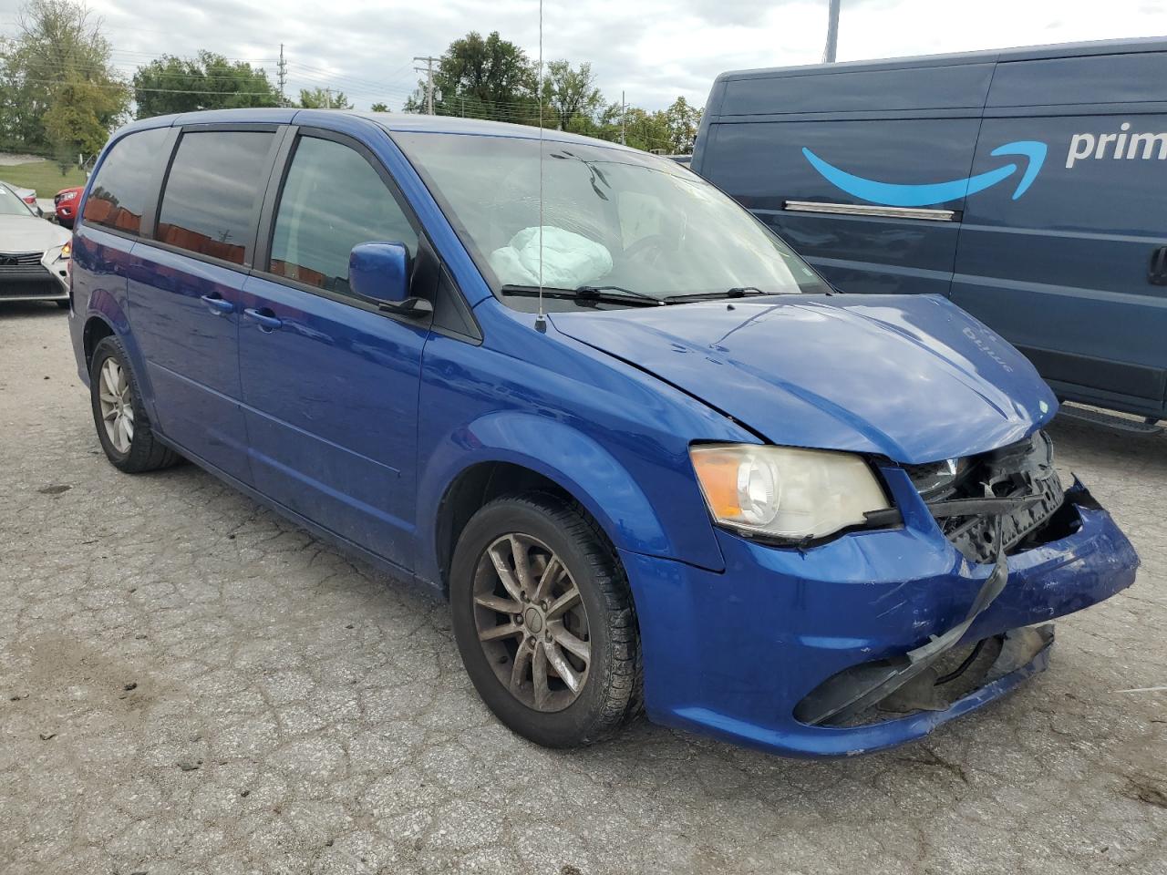 2013 Dodge Caravan - Image 4