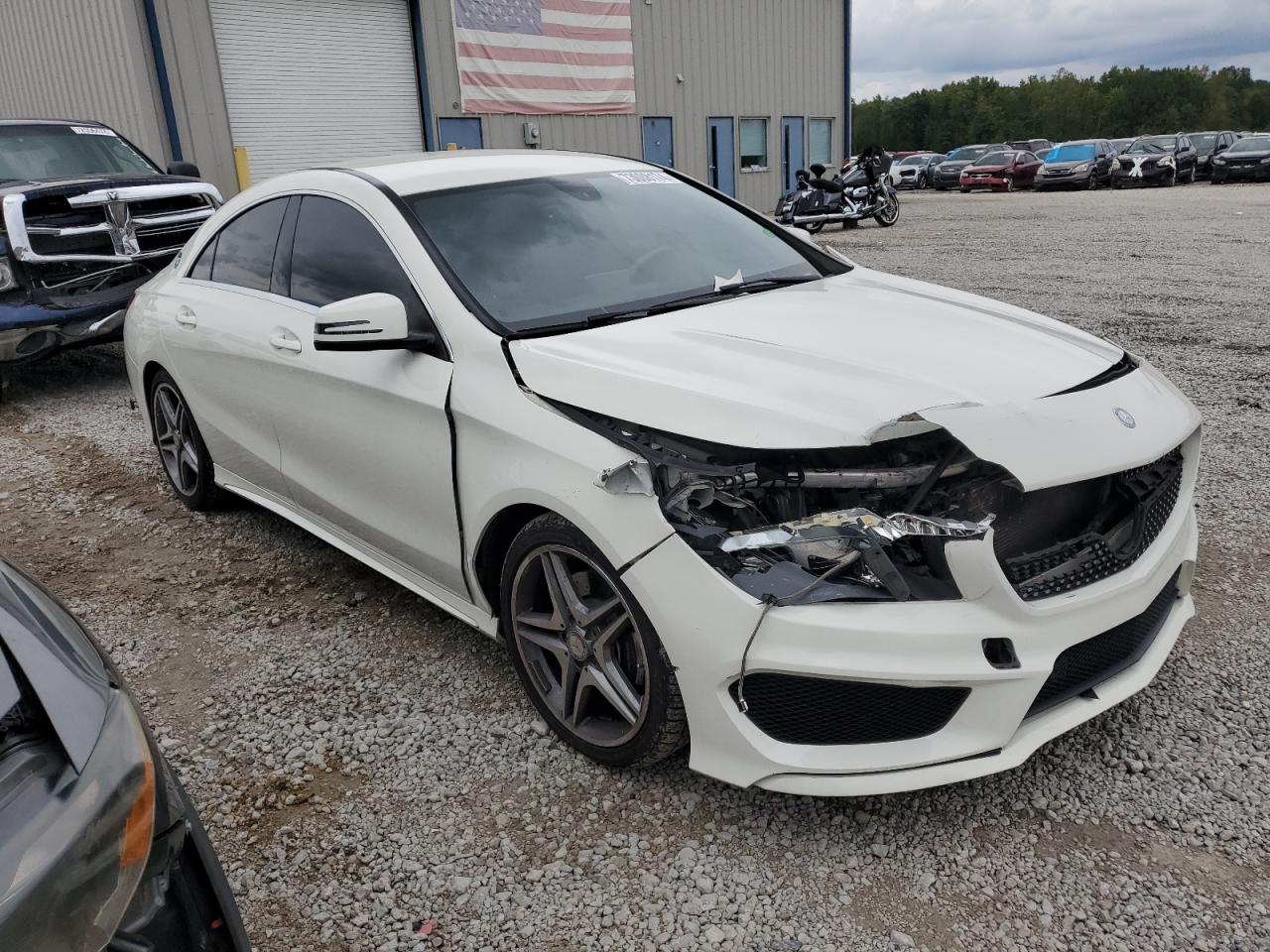 VIN WDDSJ4EB5EN122764 2014 MERCEDES-BENZ CLA-CLASS no.4