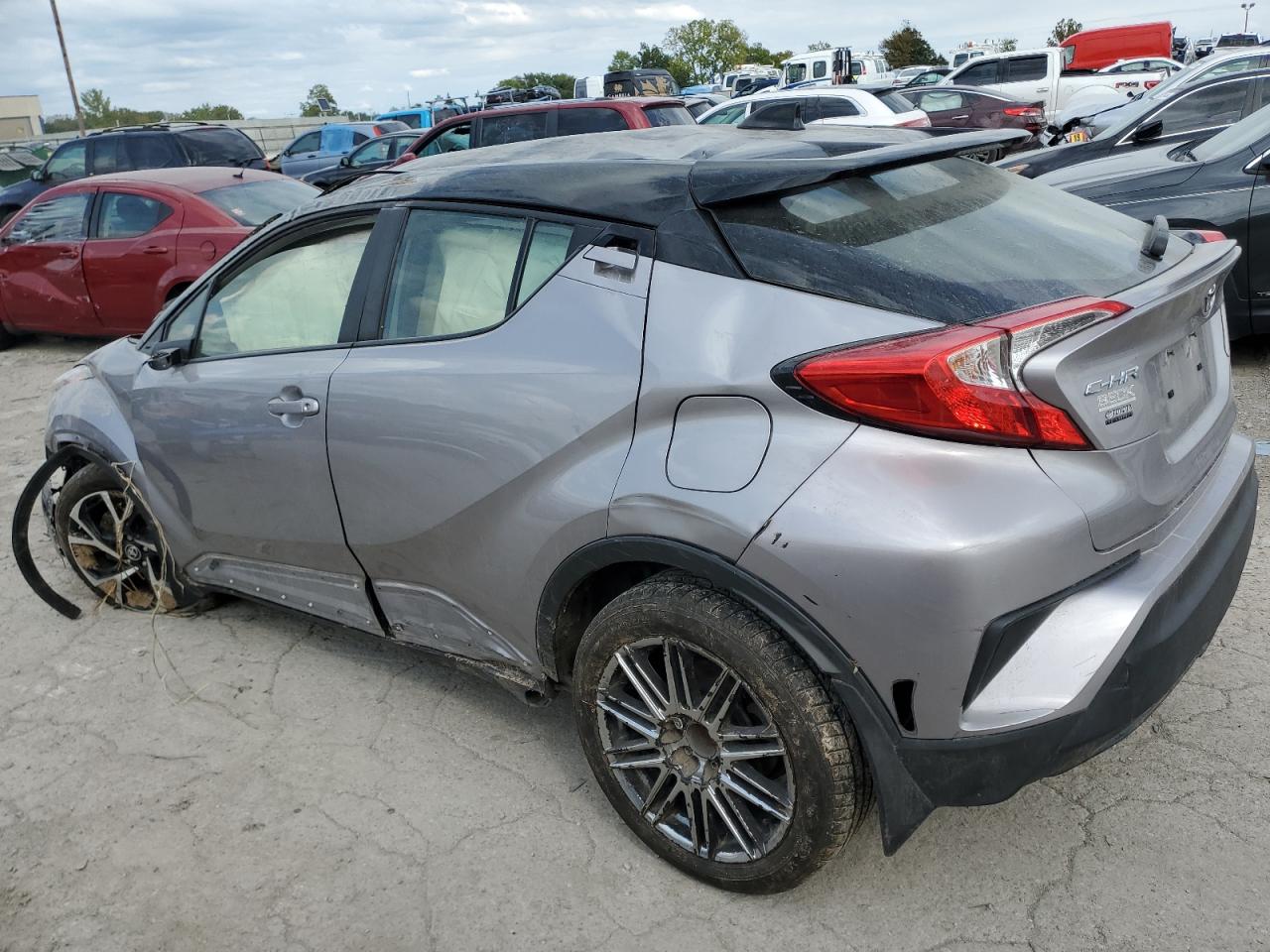 2020 Toyota C-HR - Image 2