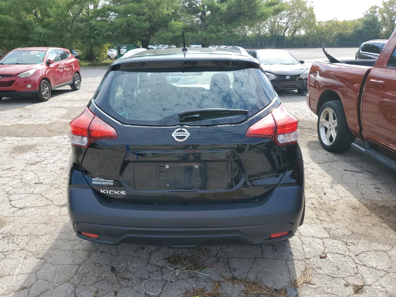 2019 Nissan Kicks S VIN: 3N1CP5CU1KL536985 Lot: 71940194