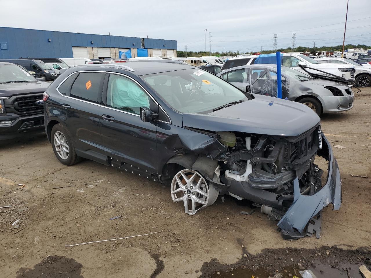 2FMPK4J98RBA63626 2024 Ford Edge Sel