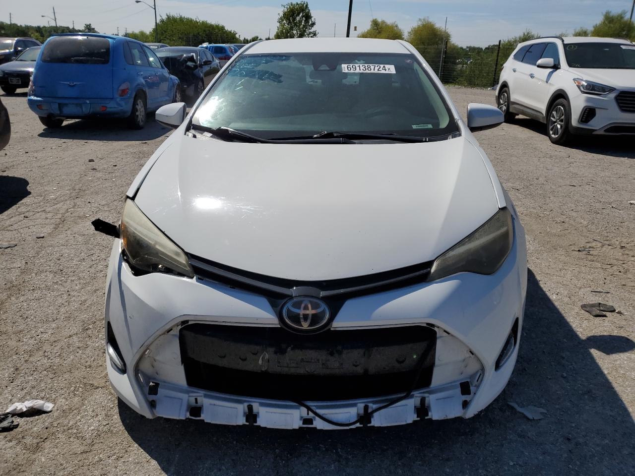 VIN 2T1BURHE3JC087112 2018 TOYOTA COROLLA no.5