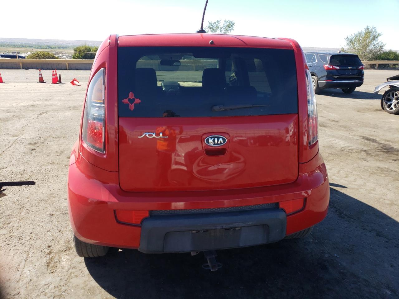 2010 Kia Soul + VIN: KNDJT2A22A7036773 Lot: 72027644