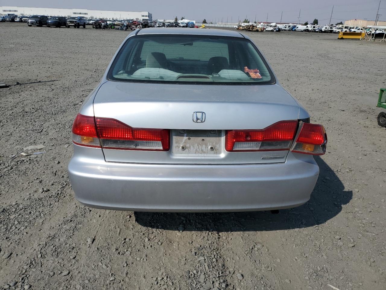 2002 Honda Accord Se VIN: 1HGCG56752A138528 Lot: 70631784