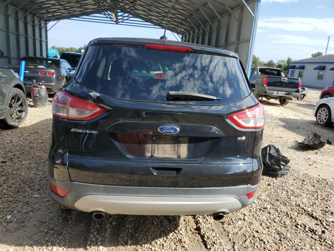 1FMCU0G74GUA42237 2016 Ford Escape Se