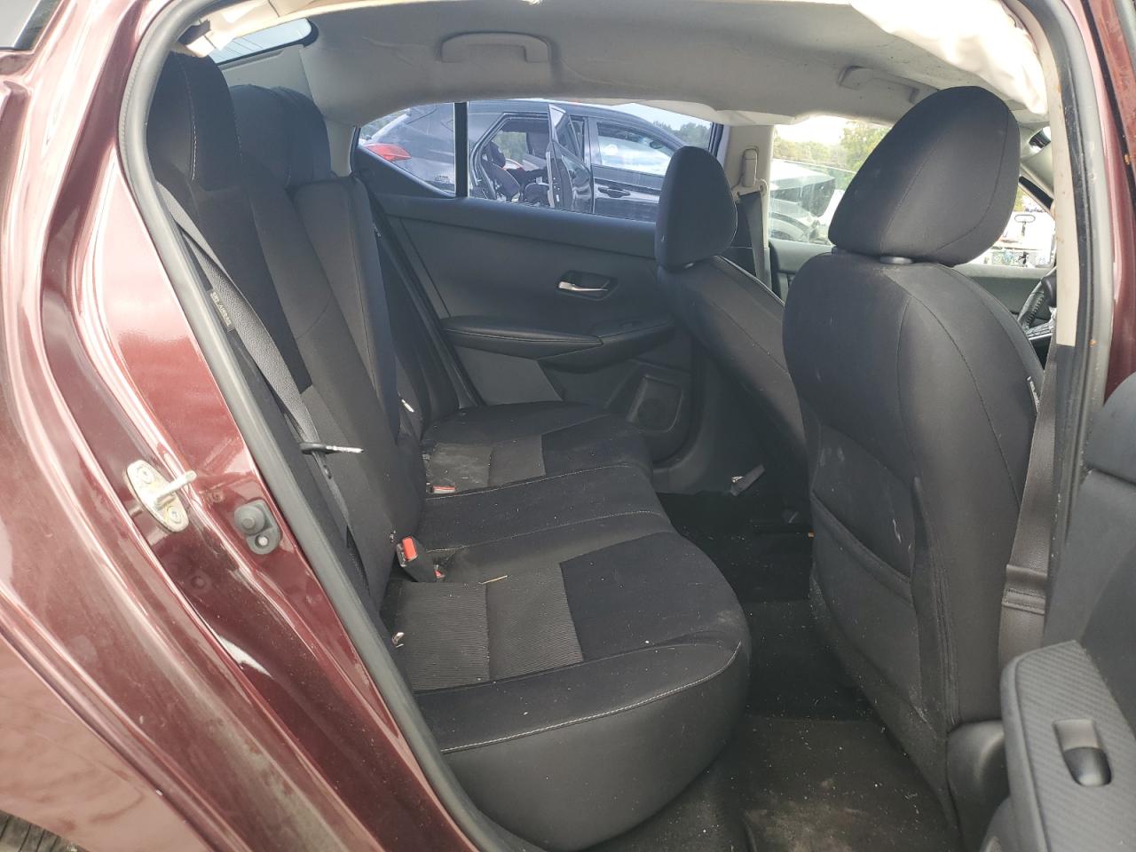 2021 Nissan Sentra - Image 11