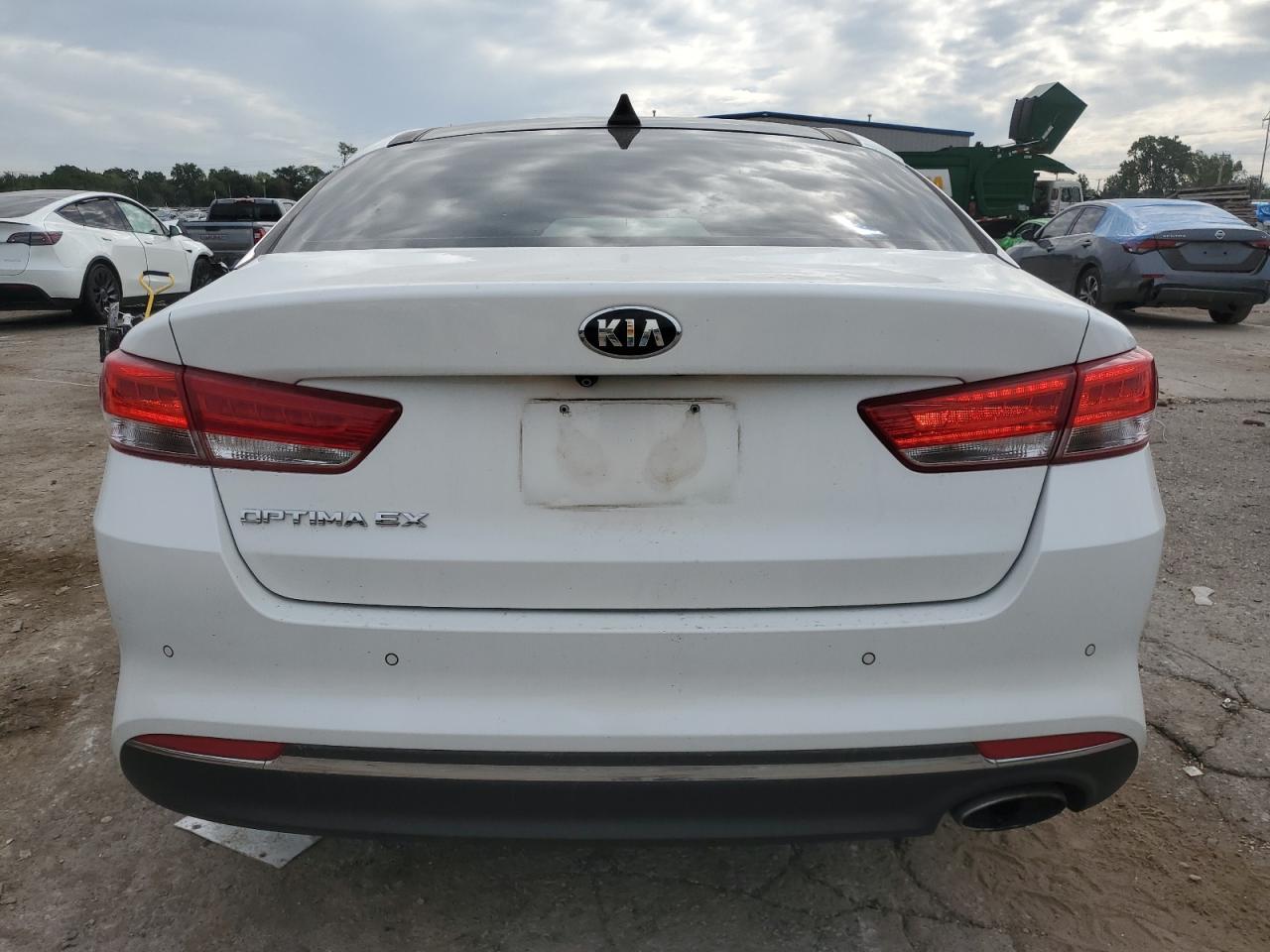 5XXGU4L34GG052448 2016 Kia Optima Ex