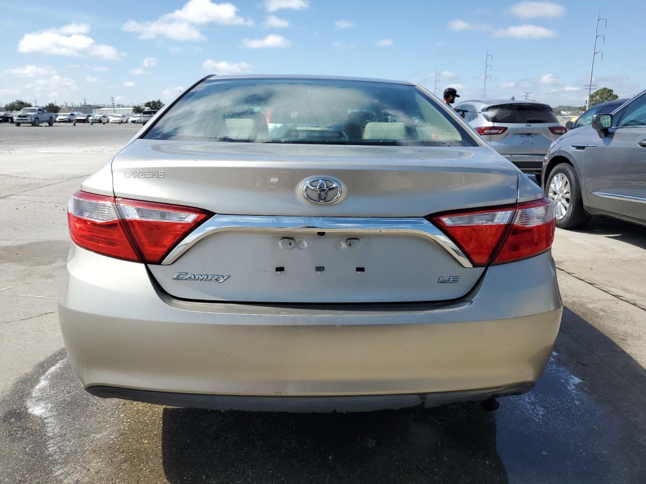 2015 Toyota Camry Le VIN: 4T4BF1FK4FR486028 Lot: 73107194