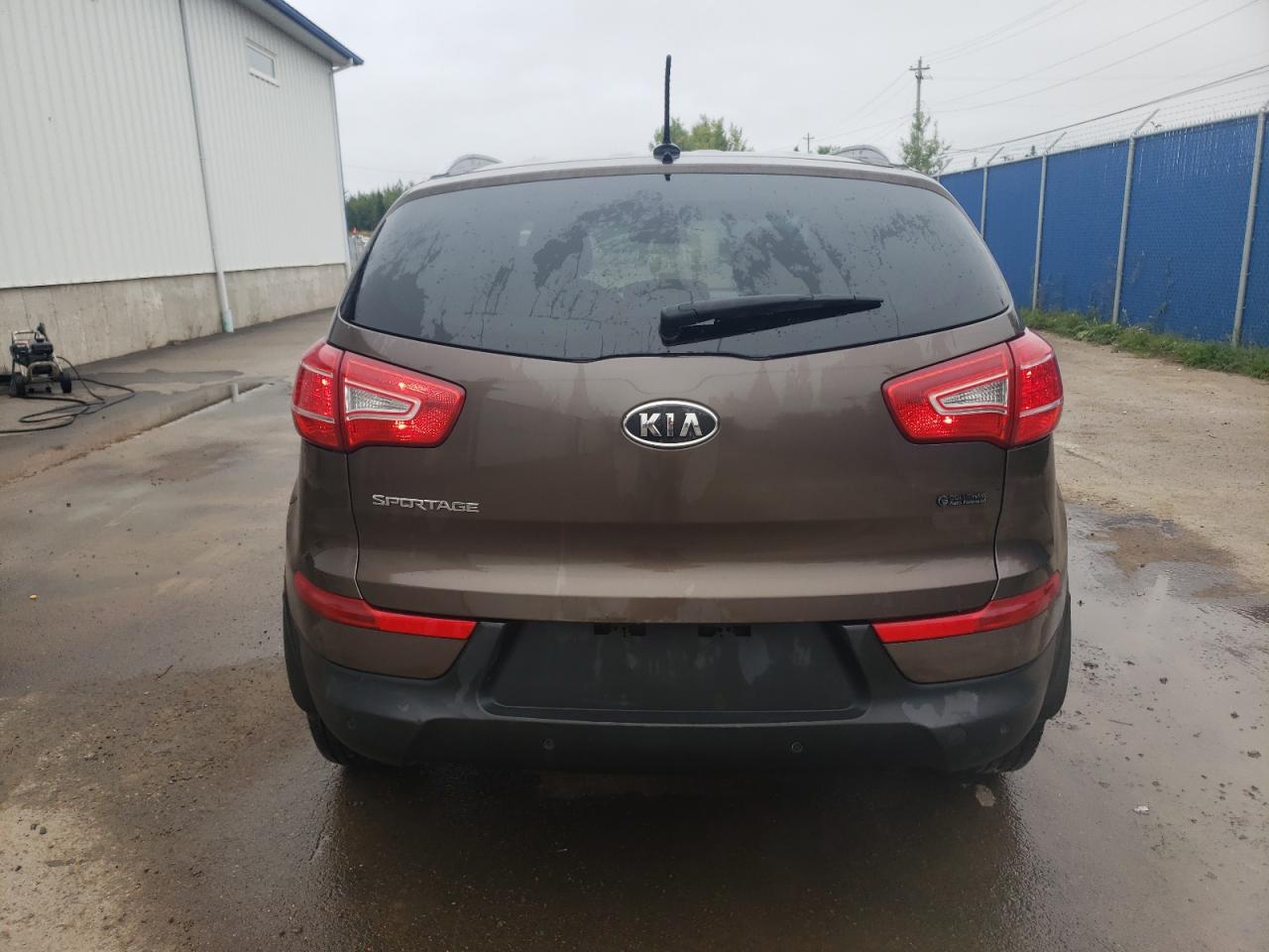 KNDPBCA29B7038301 2011 Kia Sportage Lx