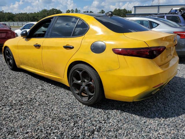  ALFA ROMEO GIULIA 2019 Жовтий