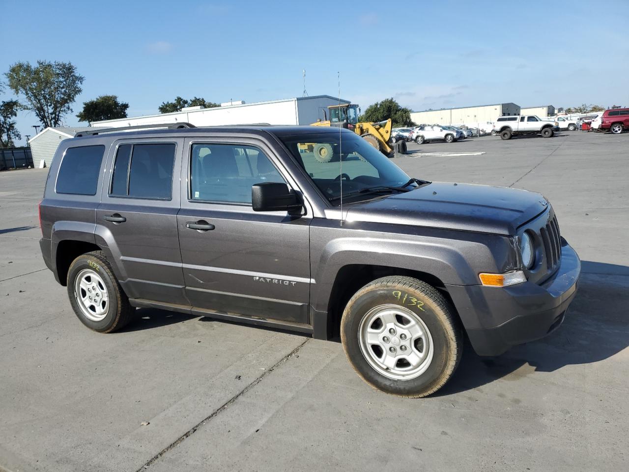 2016 Jeep Liberty (Patriot) - Image 4