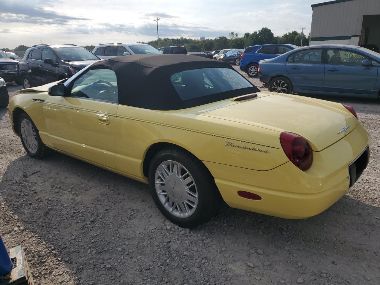 2002 Ford Thunderbird - Image 2