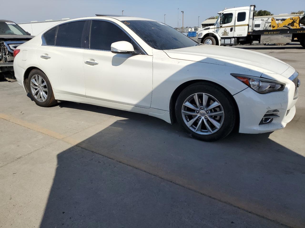 2017 Infiniti Q50 - Image 4