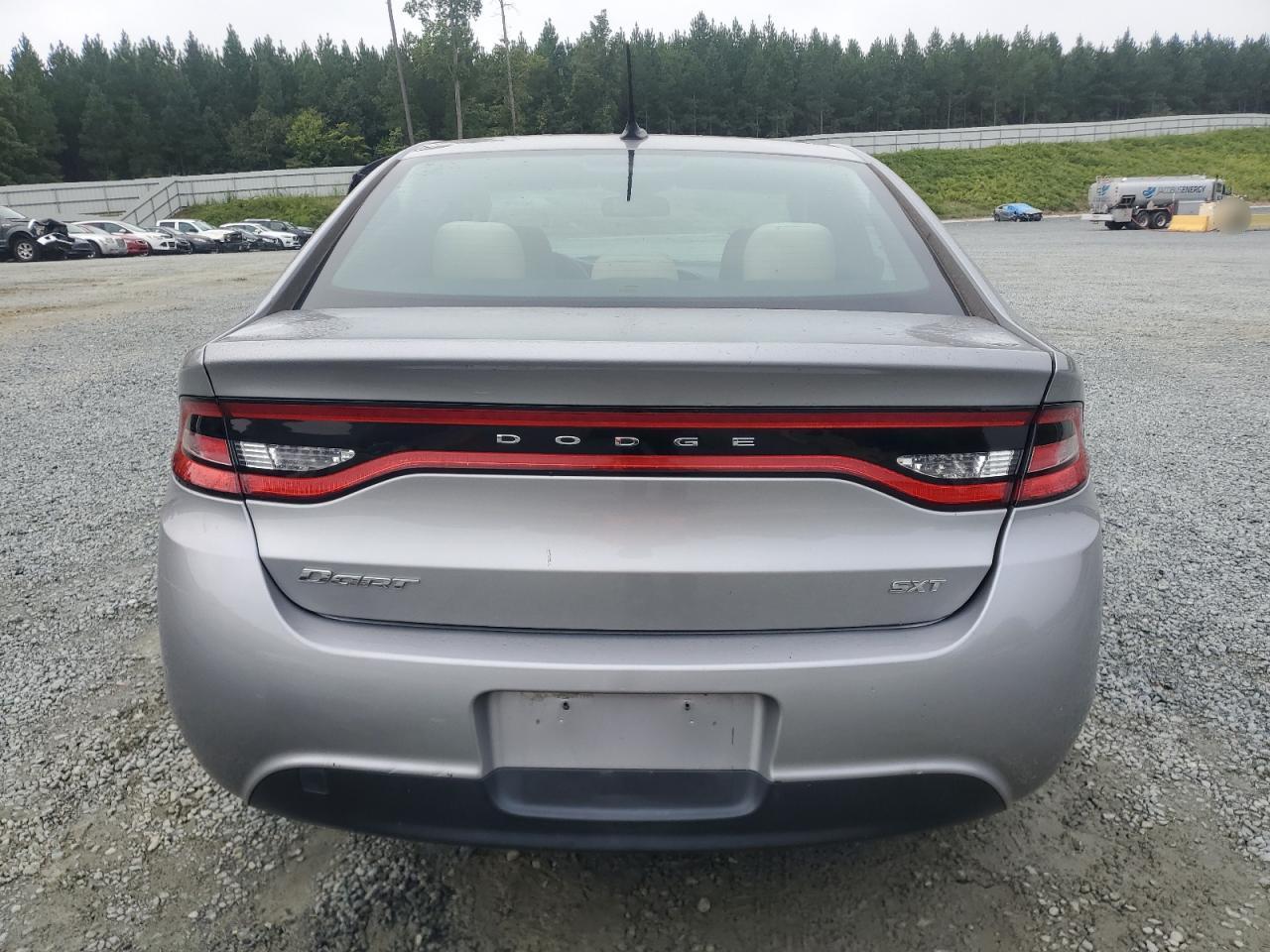 Dodge Dart sxt 2016