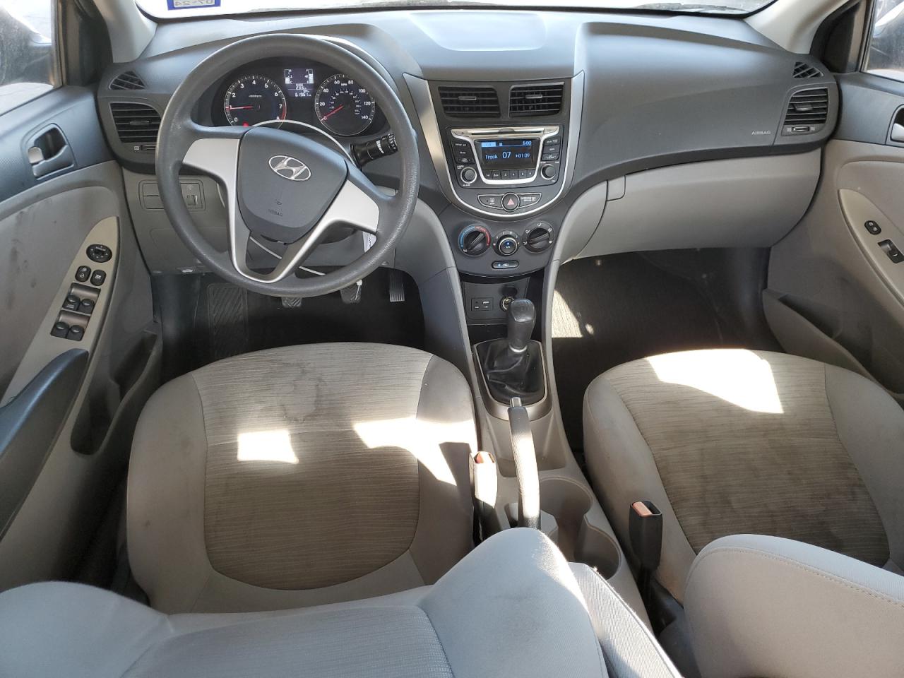 KMHCT4AE4FU902878 2015 Hyundai Accent Gls