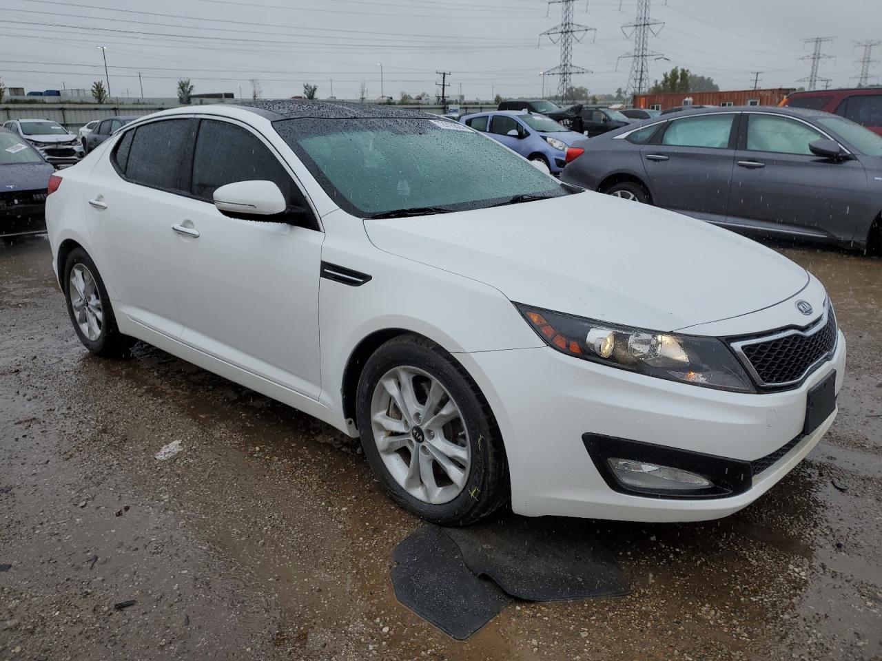 2011 Kia Optima - Image 4