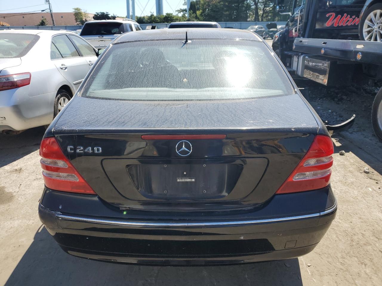 2002 Mercedes-Benz C 240 VIN: WDBRF61J32F208484 Lot: 70216864