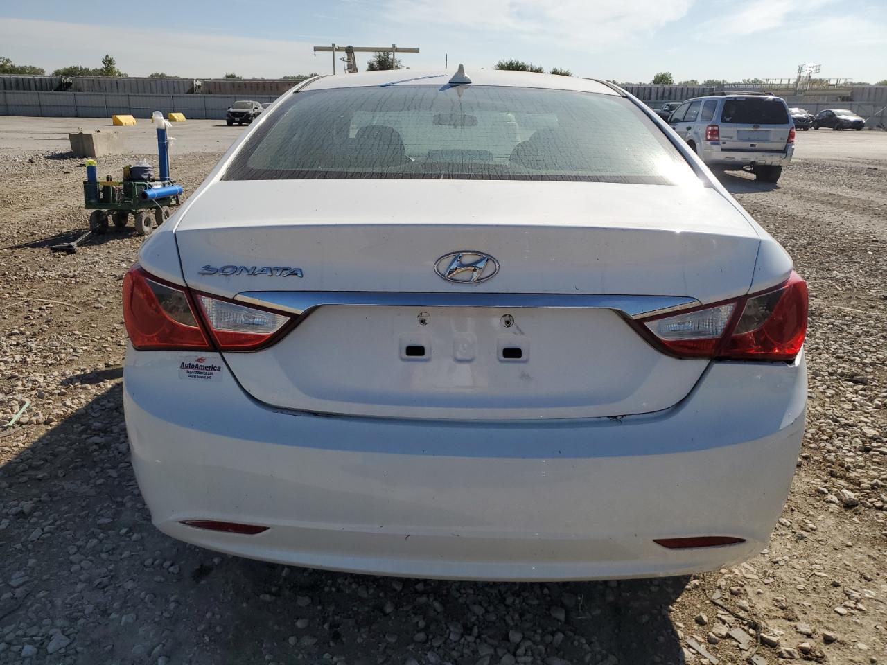 5NPEB4AC2DH757894 2013 Hyundai Sonata Gls