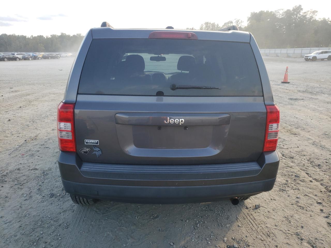 1C4NJPFA8FD377933 2015 Jeep Patriot Latitude