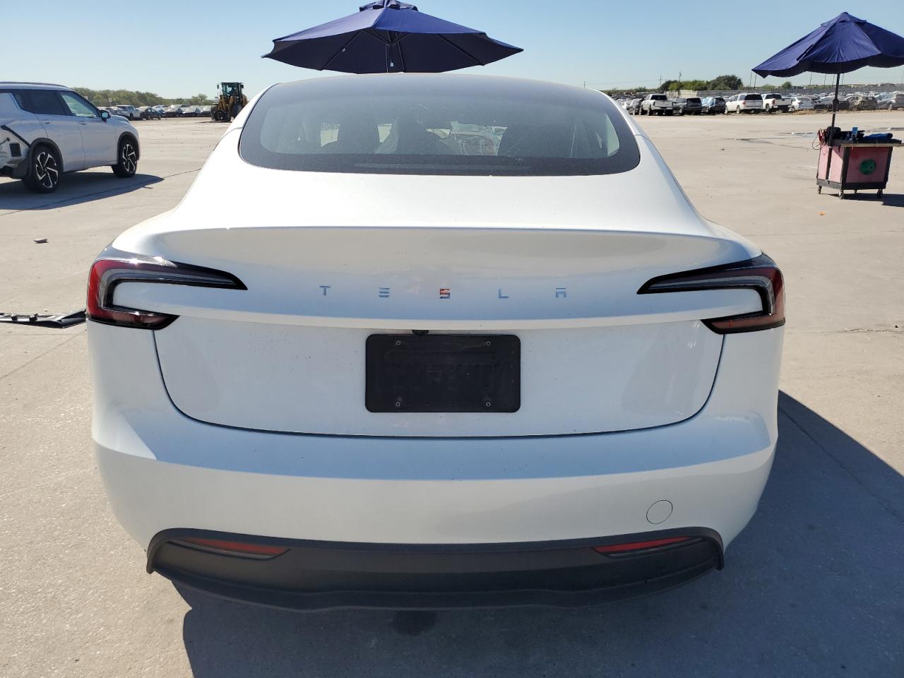 5YJ3E1EA8RF732803 2024 Tesla Model 3