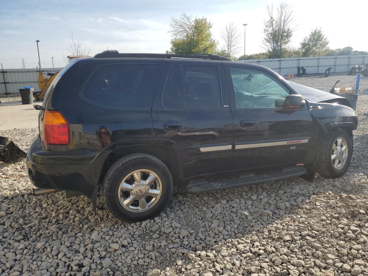 1GKDT13S722303137 2002 GMC Envoy